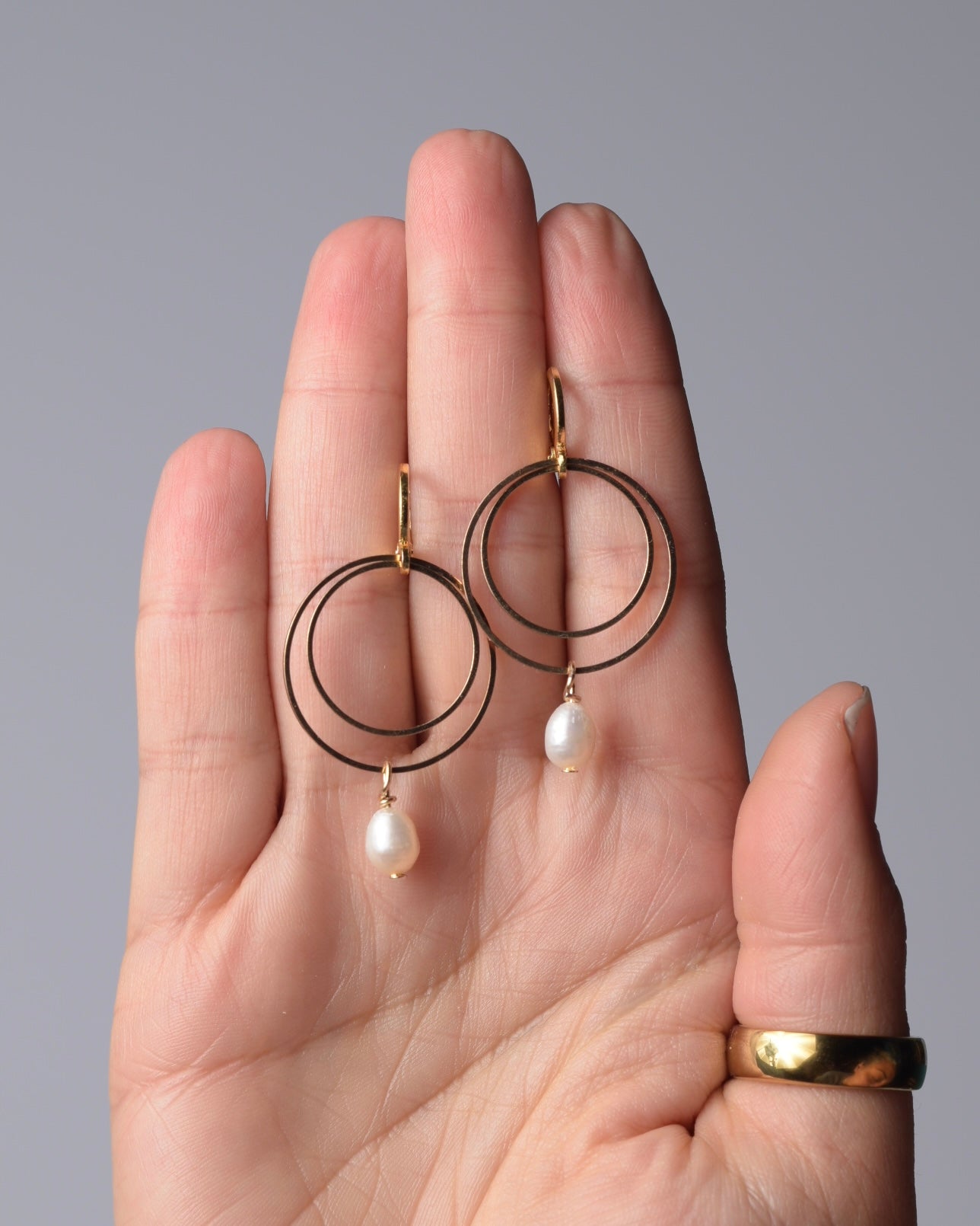 Double Golden Hoops with Pearl