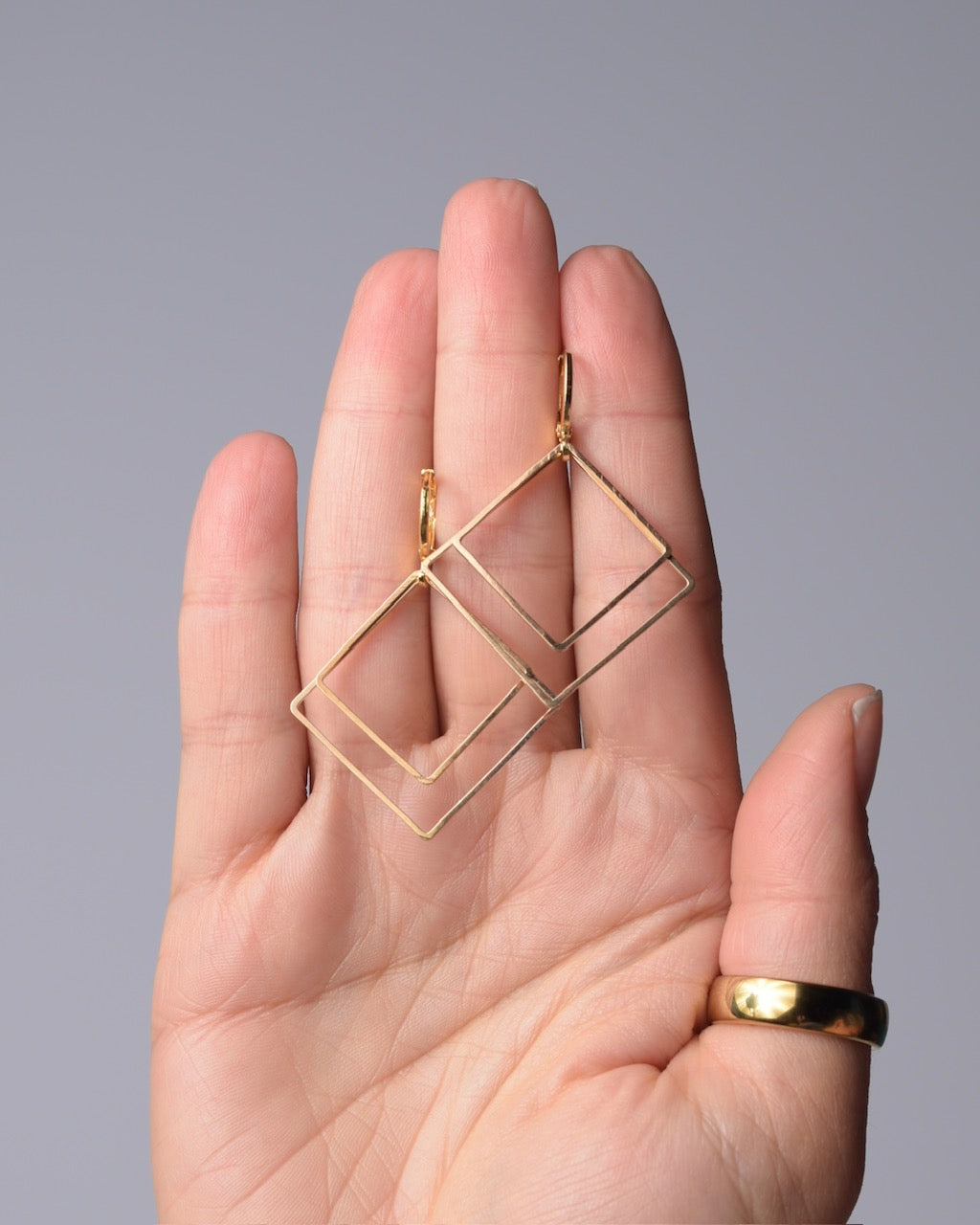 Square Hoops w/ or without pearl