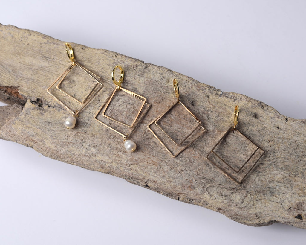 Square Hoops w/ or without pearl