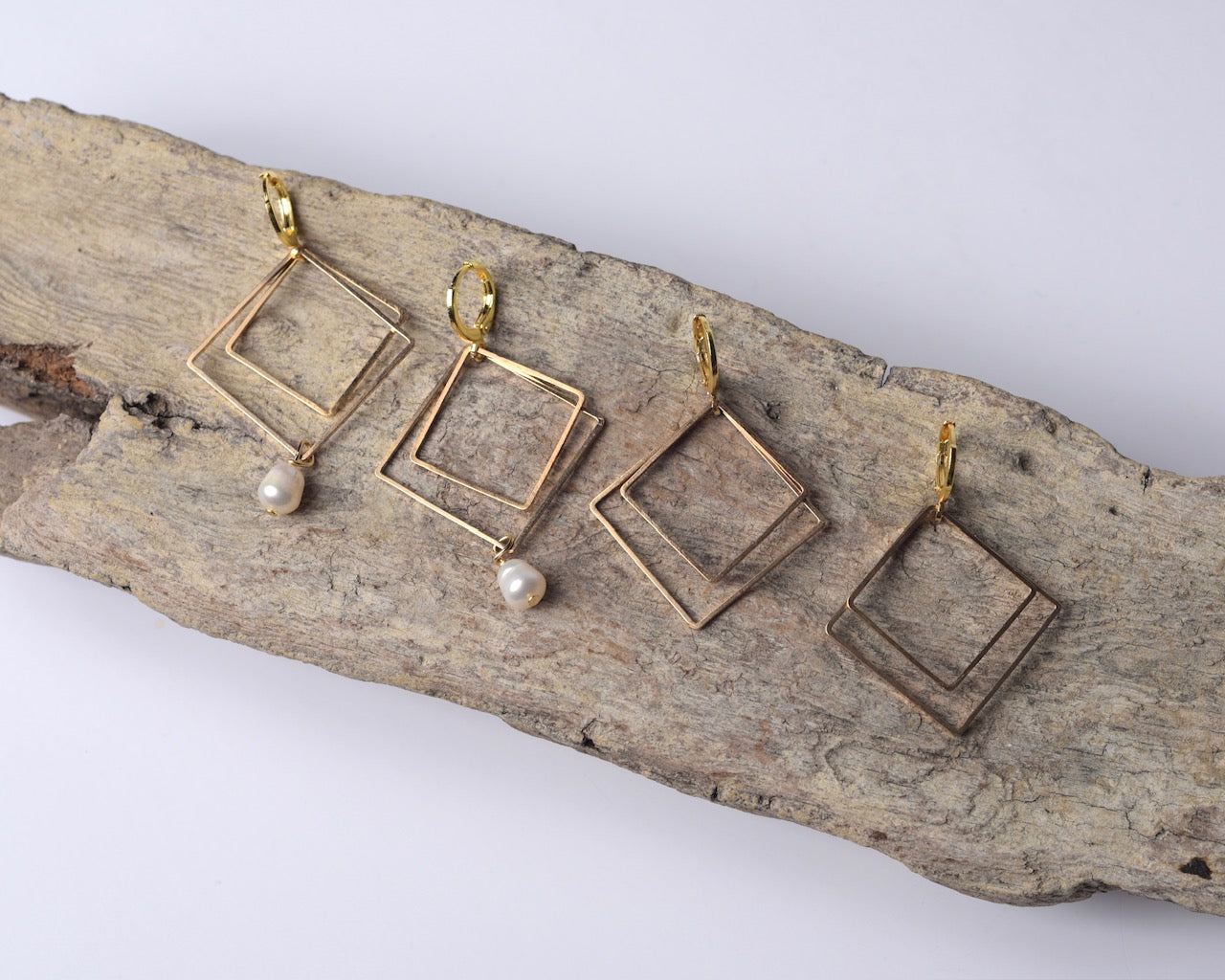 Square Hoops w/ or without pearl