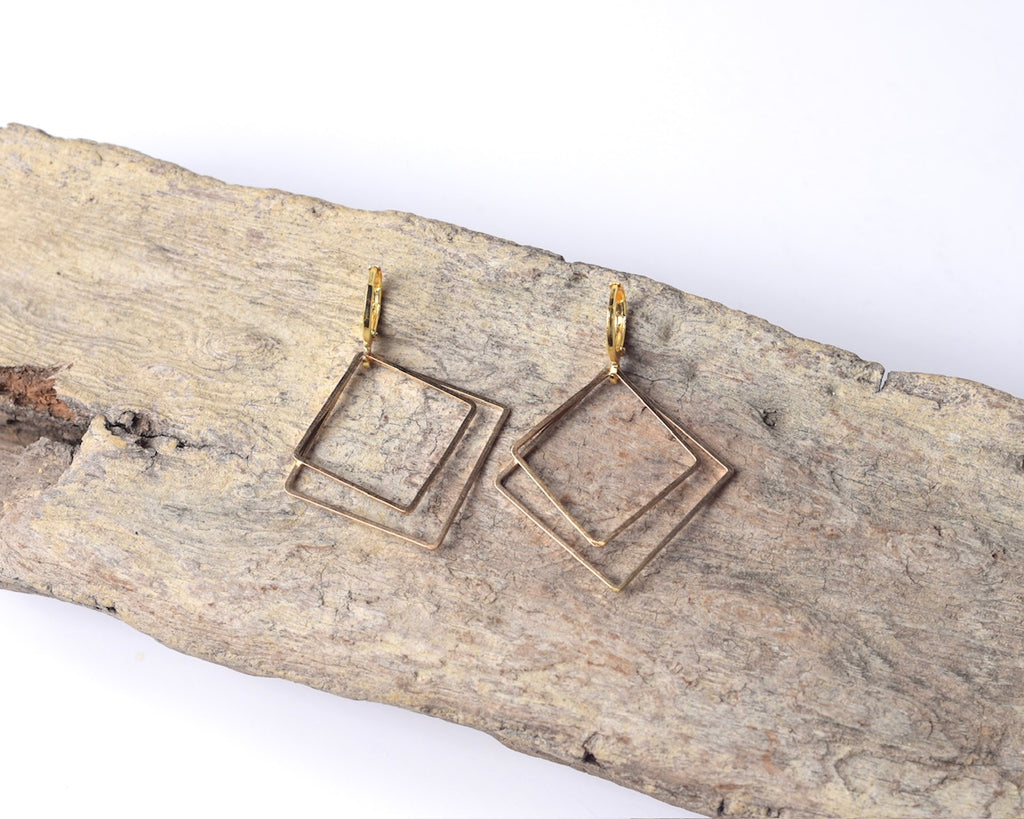 Square Hoops w/ or without pearl